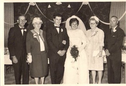 DOUGLAS & MINNIE LODER , RALPH & LORRAINE ,& JANE & LIONEL MCAULEY.jpg